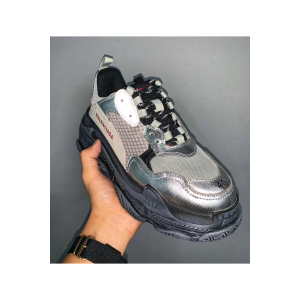Balenciaga, Triple S, Women's Sneaker, Grey