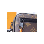 Louis Vuitton, Unisex Bag, Brown