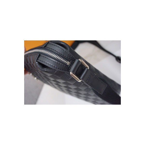 Louis Vuitton, Men's Bag, Black