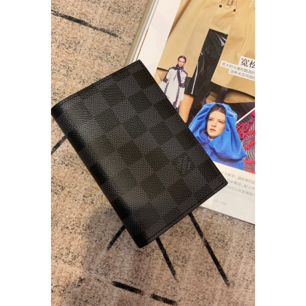 Louis Vuitton, Passport Case, Black