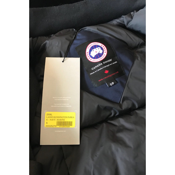 Canada Goose, Women's Kensington Parka, Navy