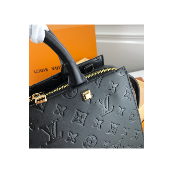 Louis Vuitton, Women's Bag, Black