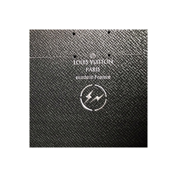 Louis Vuitton, Unisex Toiletry Bag, Black
