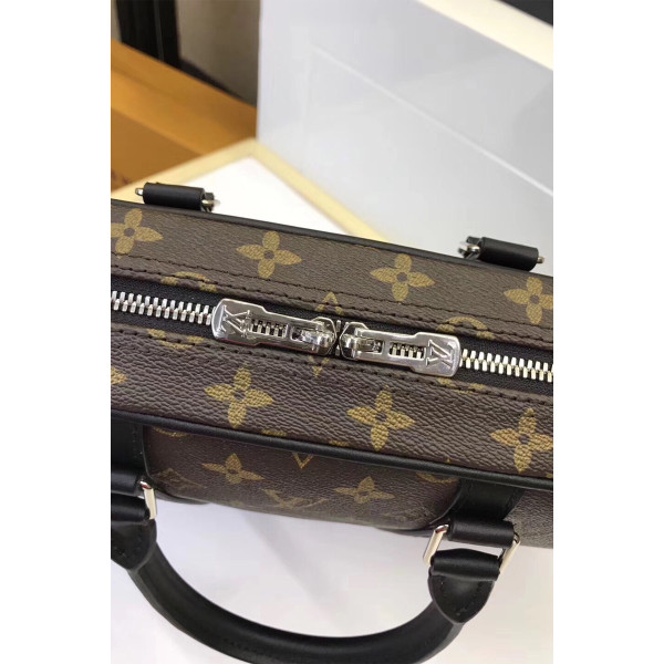 Louis Vuitton, Men's Bag, Brown