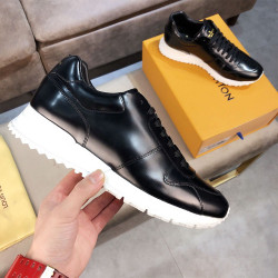 Louis Vuitton, Men's Sneaker, Black