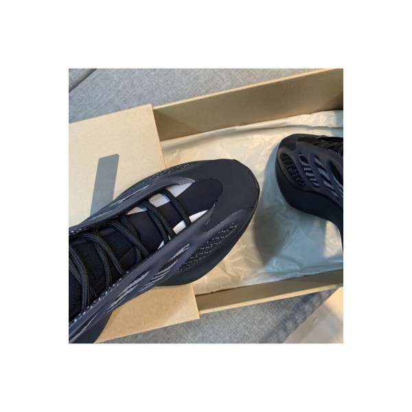 Adidas, Yeezy 700 V3, Women's Sneaker, Black