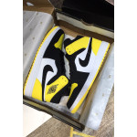 Nike, Men's Sneaker, Yellow