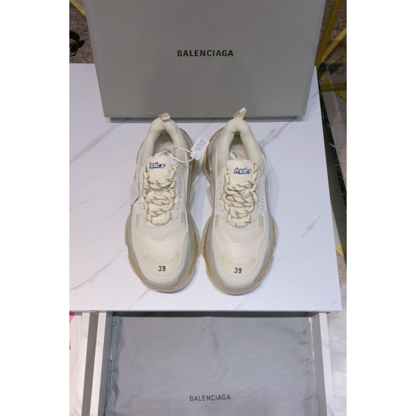 Balenciaga, Triple S, Men's Sneaker, Beige