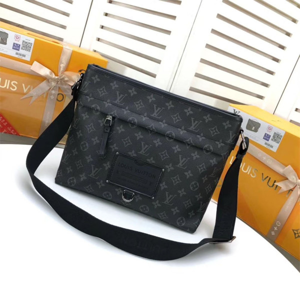 Louis Vuitton, Messenger, Men's Bag, Black