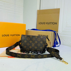 Louis Vuitton, Women's Bag, Brown