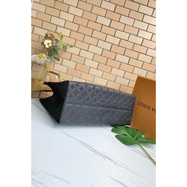 Louis Vuitton, Women's Bag, Black