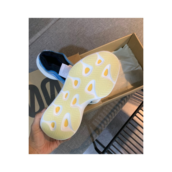 Adidas, Yeezy 700 V3, Men's Sneaker, Blue