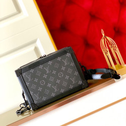 Louis Vuitton, Women's Bag, Black