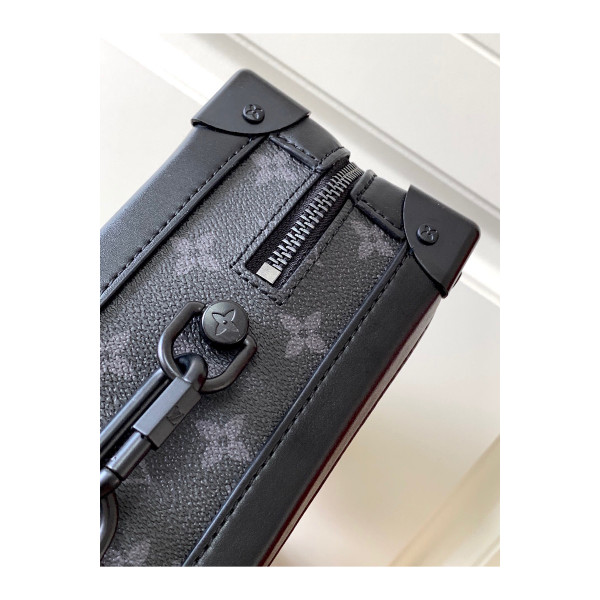 Louis Vuitton, Women's Bag, Black