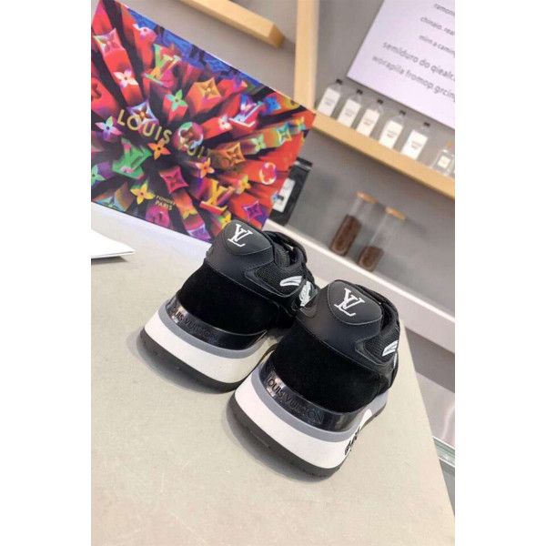 Louis Vuitton, Men's Sneaker, Black