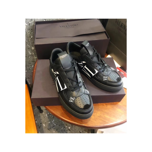 Valentino, Men's sneaker, Black