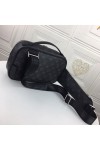 Louis Vuitton, Men's Bag, Black