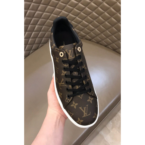 Louis Vuitton, Women's Sneaker, Brown