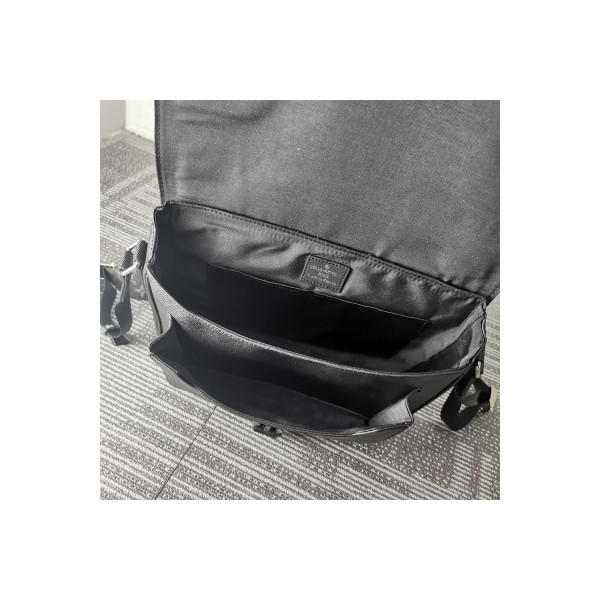 Louis Vuitton, Messenger, Men's Bag, Black