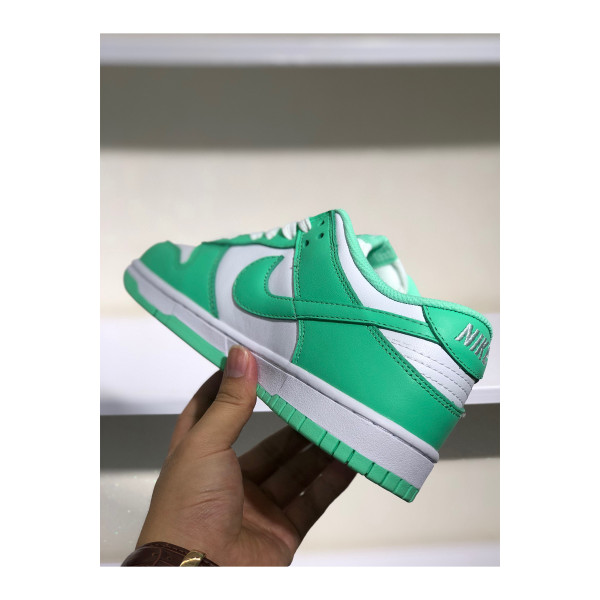 Nike, Dunk Low, Women's Sneaker, Green