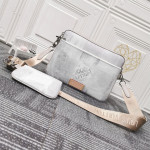 Louis Vuitton, Meesenger, Unisex Bag, Grey