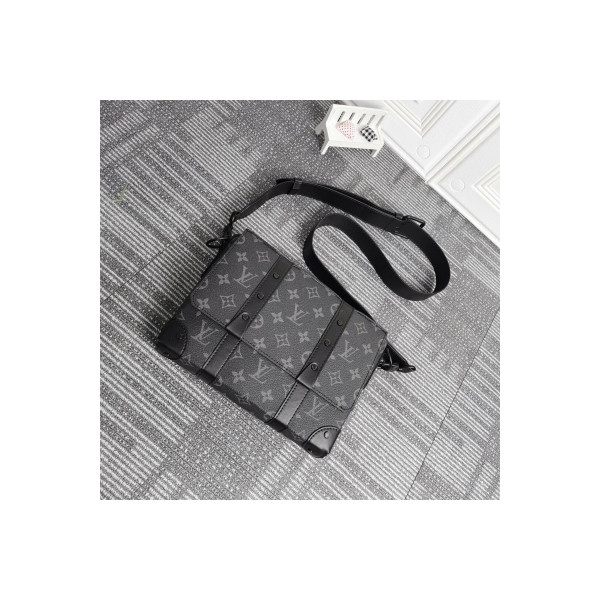 Louis Vuitton, Unisex Bag, Black