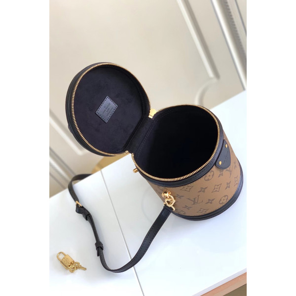 Louis Vuitton, Women's Bag, Brown