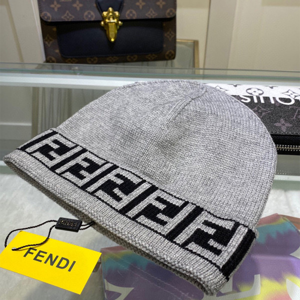 Fendi, Unisex Beanie, Grey