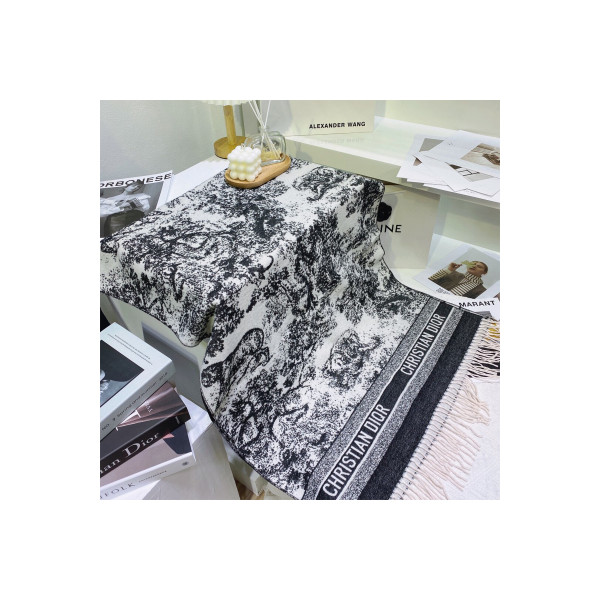 Christian Dior, Women's Scarve, Black