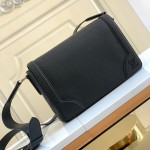 Louis Vuitton, Men's Bag, Black