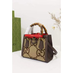 Gucci, Diana Jumbo GG, Women's Bag, Brown