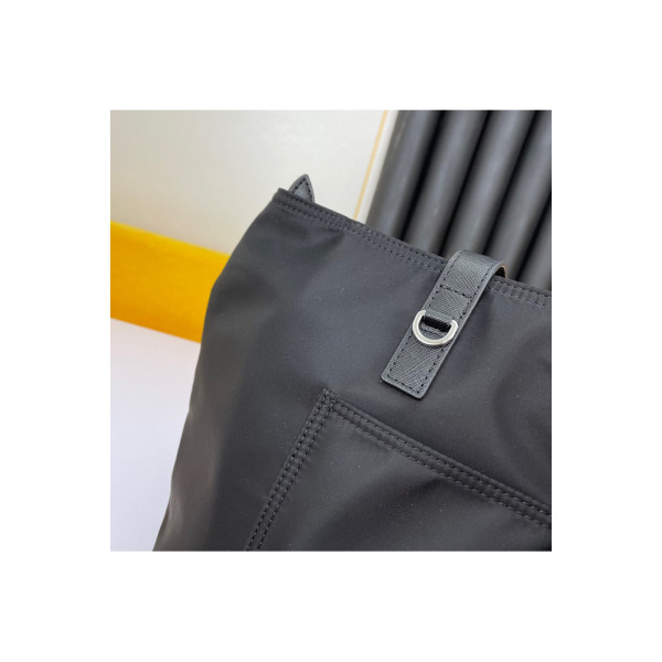 Prada, Women's Bag, Black