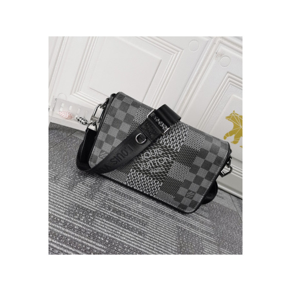 Louis Vuitton, Men's Bag, Black