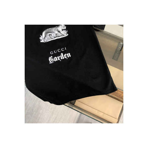 Gucci, Men's T-Shirt, Black
