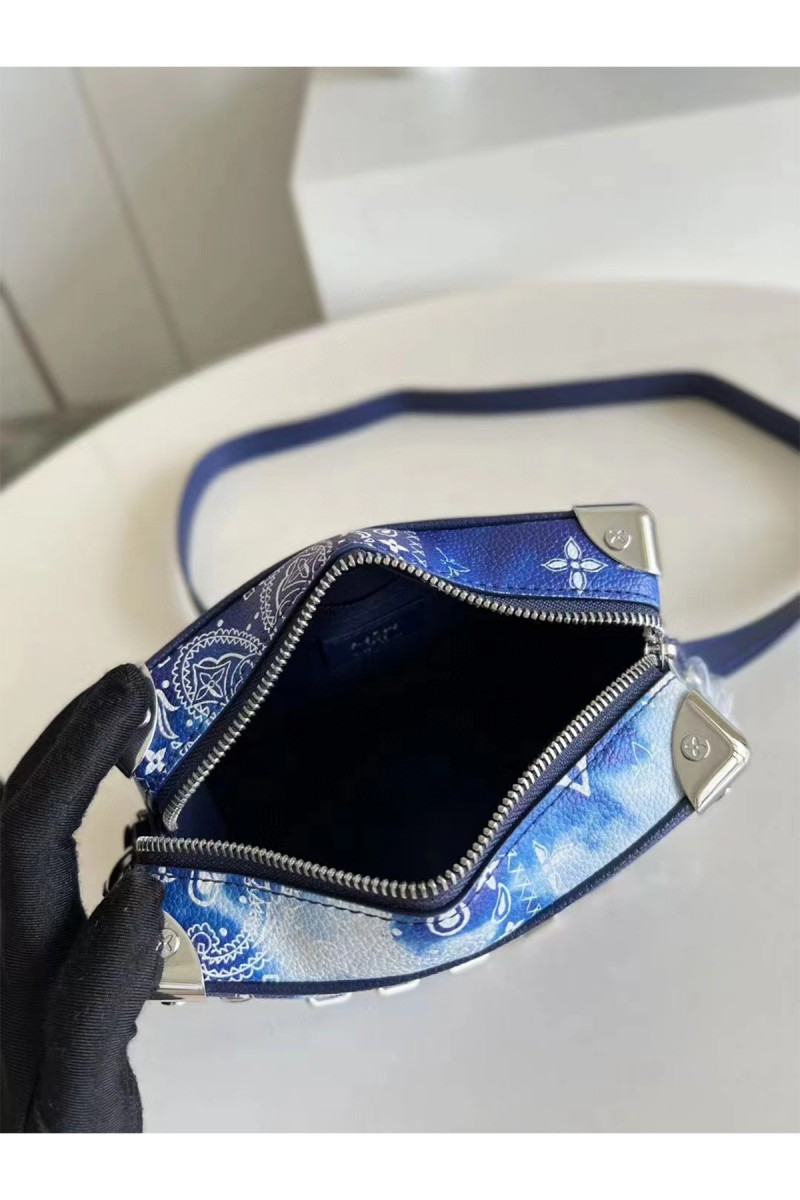 Louis Vuitton, Unisex Bag, Blue