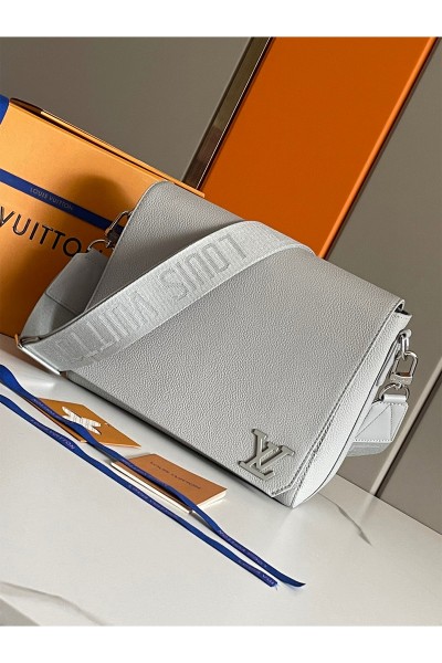 Louis Vuitton, Messenger, Men's Bag, White
