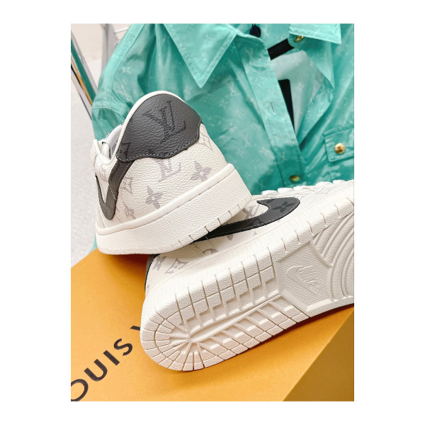 Louis Vuitton x Nike, Men's Sneaker, White